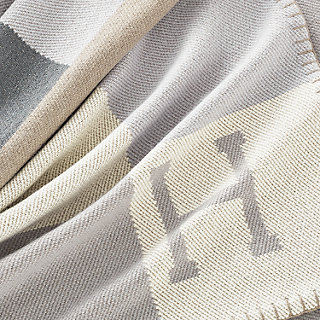 H Drapeau blanket | Hermès Singapore